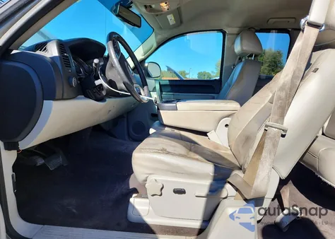 2011 Chevrolet Silverado C1500 Lt from USA, damaged, VIN 1GCRCSE04BZ334291